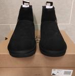 Classic Mini Star UGG Laarzen mt 36, Zwart, Snowboots, Nieuw, Ophalen of Verzenden