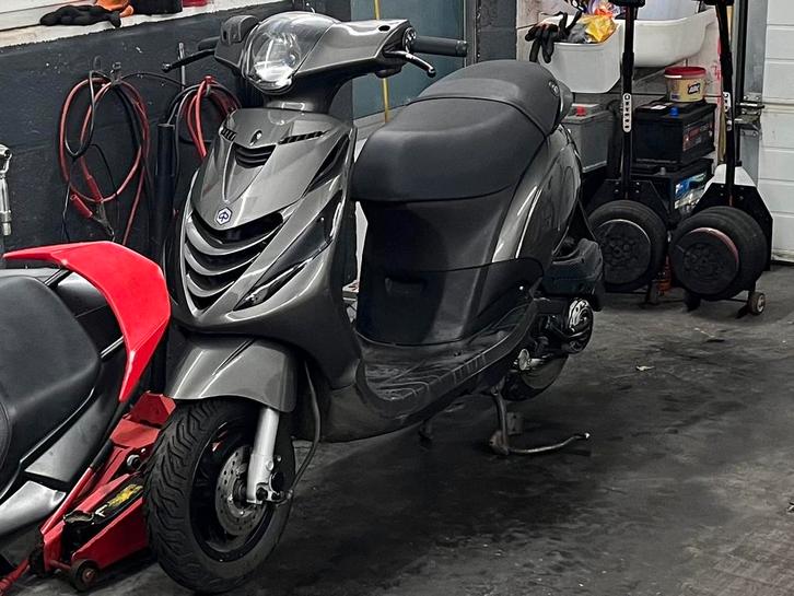 Piaggio Zip 4T, Vélos & Vélomoteurs, Scooters | Piaggio, Zip, Enlèvement
