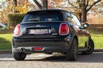 MINI Cooper - Slechts 18.000 km - Leer - LED - Dual Zone, 4 zetels, 1595 kg, Zwart, Leder