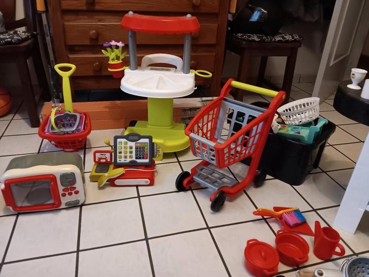 Zeer mooi proper speelgoed, poppenhuis wasmachine op batteri, Kinderen en Baby's, Speelgoed | Playmobil, Gebruikt, Ophalen of Verzenden