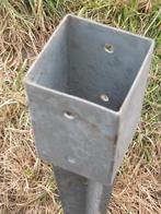 Stalen grondspies voor houten paal., Tuin en Terras, Palen, Balken en Planken, Ophalen of Verzenden, Nieuw, Palen