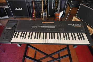 Roland XP-50, 61 touches, Connexion MIDI, Roland, Enlèvement