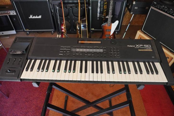 Roland XP-50, Muziek en Instrumenten, Keyboards, Gebruikt, 61 toetsen, Roland, Aanslaggevoelig, Midi-aansluiting, Ophalen