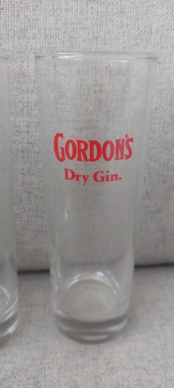 6 gorbon's glazen  beschikbaar voor biedingen