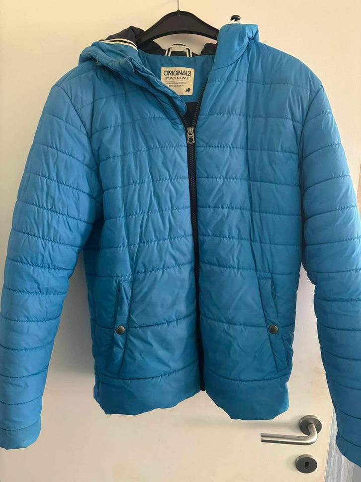 veste (blouson) (manteau) Jack & Jones comme neuf taille M !, Kleding | Dames, Jassen | Winter, Zo goed als nieuw, Ophalen of Verzenden