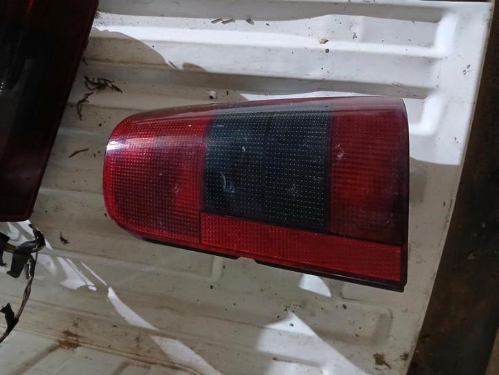 Rechter achterlicht berlingo en partner, Auto-onderdelen, Verlichting, Peugeot, Gebruikt, Ophalen of Verzenden