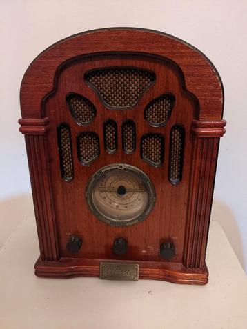 Zeer mooie Radio en Cassette Speler in zeer goede staat!!! beschikbaar voor biedingen