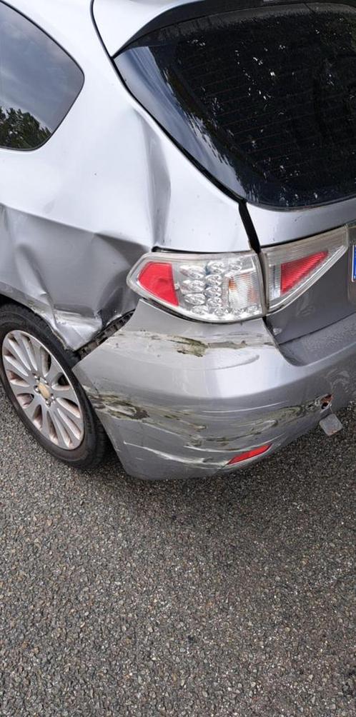 Subaru impreza ongeval wagen, Auto's, Subaru, Particulier, Impreza, 4x4, ABS, Airconditioning, Centrale vergrendeling, Cruise Control