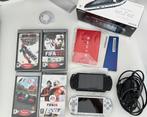 2 psp + games + doos en instructies, Ophalen, Zo goed als nieuw, Zwart, PSP