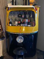 Bar indien tuk tuk, Décoration d'intérieur