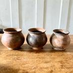 Set van 3 kleine antieke potten, Huis en Inrichting, Woonaccessoires | Vazen, Gebruikt, Overige kleuren, Aardewerk of Porselein