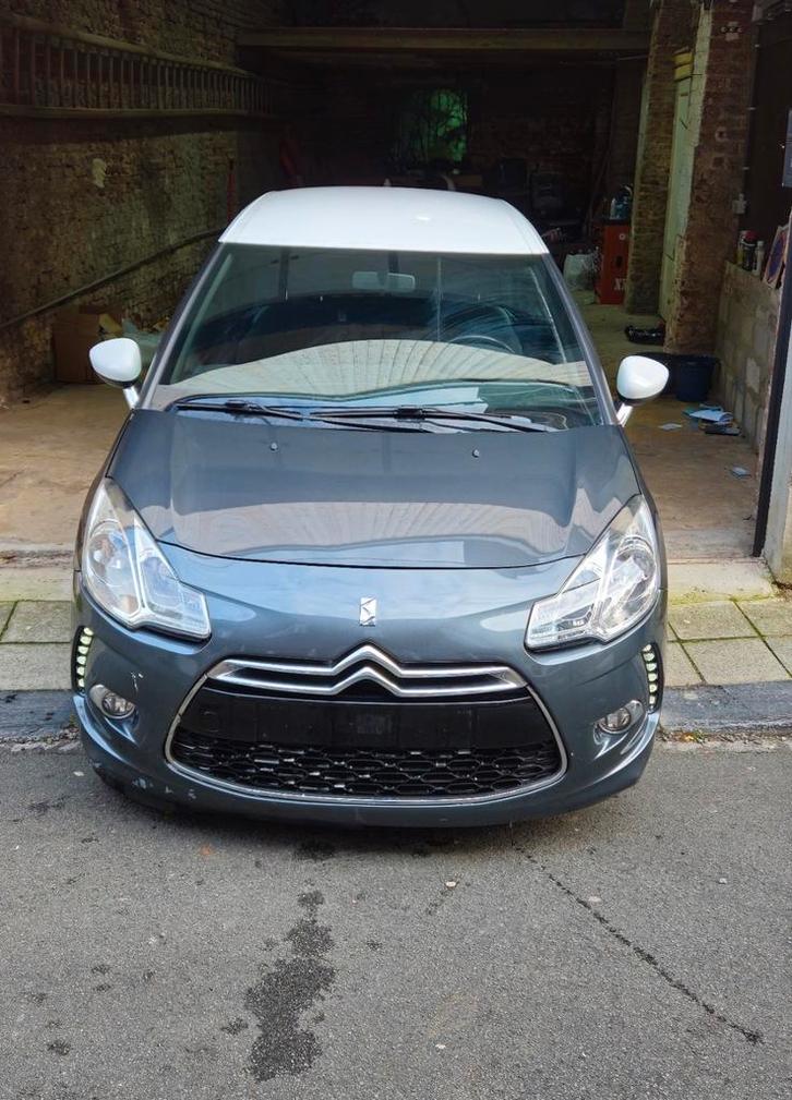 Citroën DS3 - 2013, Auto's, Citroën, Particulier, DS3, Benzine, Euro 5, 3 deurs, Handgeschakeld, Zwart, Ophalen