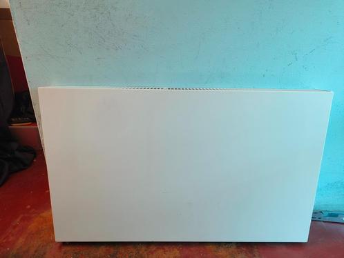 INTEGRA RADIATOR MET VLAKKE VOORPLAAT, Doe-het-zelf en Bouw, Verwarming en Radiatoren, Nieuw, Radiator, 800 watt of meer, 30 tot 80 cm