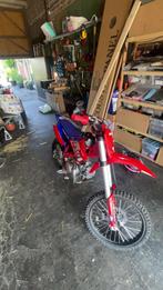 apollo thunder 125cc, Fietsen en Brommers, Brommers | Crossbrommers, Ophalen, Zo goed als nieuw