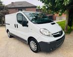 MOOIE OPEL VIVARO 2.0CDTI AIRCO LICHTE VRACHT GEKEURD, Auto's, Voorwielaandrijving, Stof, 1995 cc, Wit