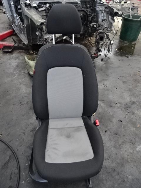 STOEL RECHTS VOOR Seat Ibiza IV (6J5) (01-2008/06-2017), Auto-onderdelen, Interieur en Bekleding, Seat, Gebruikt