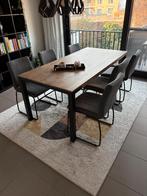 Houten tafel met metalen onderstel, Huis en Inrichting, Tafels | Eettafels, 50 tot 100 cm, Zo goed als nieuw, Vijf personen of meer