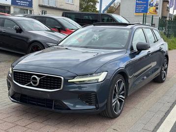 Volvo V60 T8 Benz+Elek.223kw/303pk*R Design*Panoramisch dak* beschikbaar voor biedingen