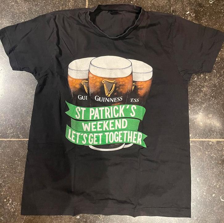 T-shirt unique week-end de la Saint-Patrick Guinness, Collections, Marques de bière, Comme neuf, Vêtements, Enlèvement