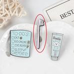 Brosse à dents en émail - 6 x 34 mm, Enlèvement ou Envoi, Neuf, Insigne ou Pin's