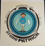 Sticker STUDIO PATRICK Etterbeek 70s, Zo goed als nieuw, Winkel of Supermarkt, Verzenden