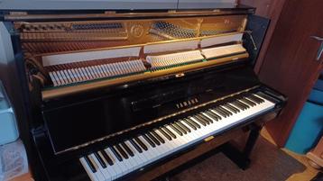 Piano Yamaha U1 M