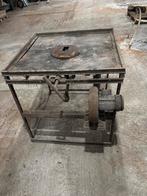 Oud smisse vuur, Doe-het-zelf en Bouw, Ophalen, Gebruikt, IJzer