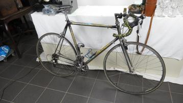 Racefiets COLNAGO, Art Decor, maat 56, 18 versnellingen beschikbaar voor biedingen