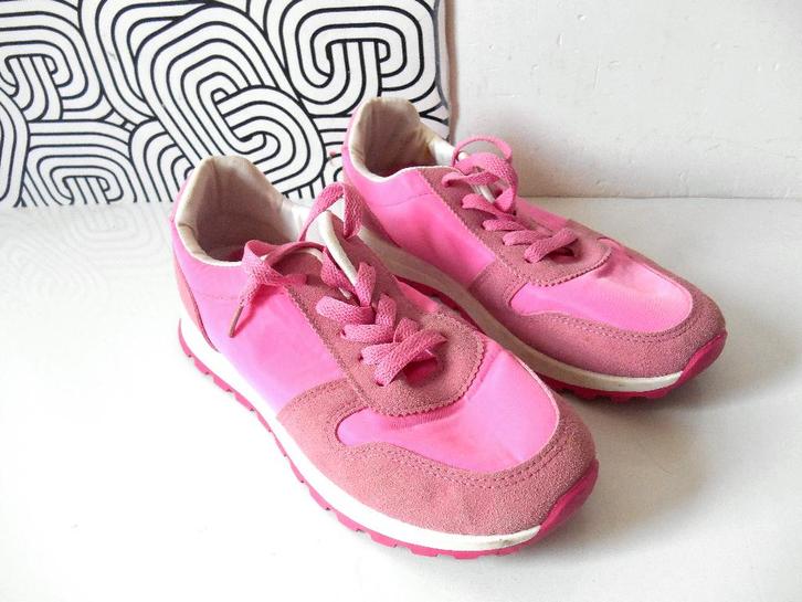 Roze sneakers Maat 39/40, Sport en Fitness, Loopsport en Atletiek, Zo goed als nieuw, Ophalen of Verzenden