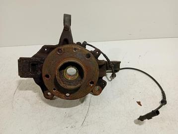 WIELNAAF LINKS VOOR Renault Megane III Berline (BZ) beschikbaar voor biedingen