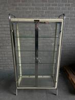 Prachtige vintage dokters/apothekerskast, Antiek en Kunst, Ophalen