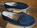 Pantoufles confort Biomad (37), Kleding | Dames, Schoenen, Blauw, Nieuw, Ophalen of Verzenden, Pantoffels of Sloffen