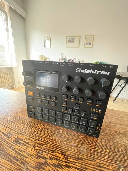 Elektron Digitakt, Muziek en Instrumenten, Synthesizers, Gebruikt, Overige merken, Met koffer of flightcase, Met midi-aansluiting