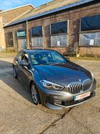 BMW 118i automaat M sport, Auto's, BMW, Euro 6, Leder en Stof, Overige kleuren, 5 zetels