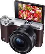 Samsung NX500 (body brown) + video light, Audio, Tv en Foto, Fotocamera's Digitaal, 28 Megapixel, Verzenden, Compact, Zo goed als nieuw