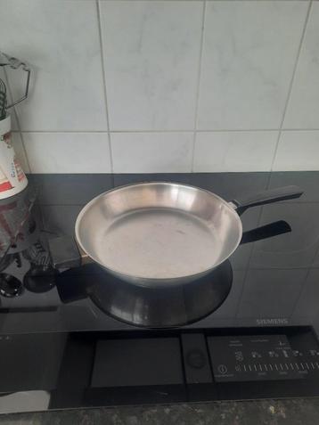 Demeyere koekenpan 27cm beschikbaar voor biedingen