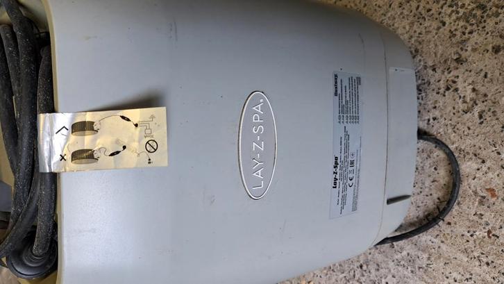 Pomp voor Bestway Lay-z Maldives, Tuin en Terras, Bubbelbaden en Hottubs, Gebruikt, Pomp, Ophalen