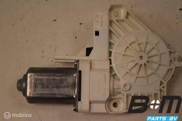 Raammotor RV (bijrijderskant) Audi Q5 FL Quattro 8K0959802B beschikbaar voor biedingen