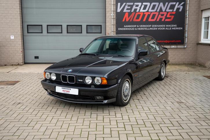 BMW M5 e34, Autos, BMW, Entreprise, Autres modèles, Essence, Euro 3, Berline, 5 portes, Boîte manuelle, Noir, Noir, Cuir, Propulsion arrière