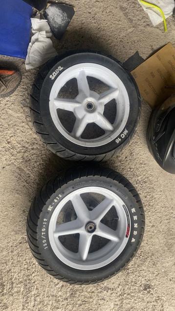 12 inch velgen beschikbaar voor biedingen