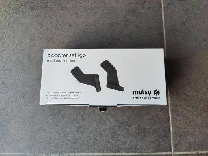 Mutsy Igo adapters voor maxi cosi, Kinderen en Baby's, Kinderwagens en Combinaties, Zo goed als nieuw, Kinderwagen, Mutsy, Ophalen