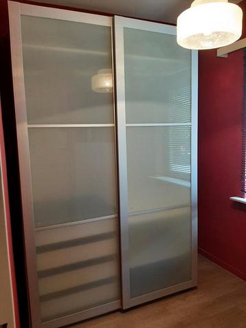 Pax kast ikea beschikbaar voor biedingen