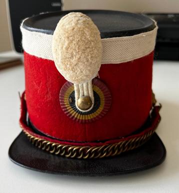 Shako - sjako 2 jagers te paard model 1963 beschikbaar voor biedingen