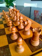 Antiek schaakspel, Gebruikt, Ophalen