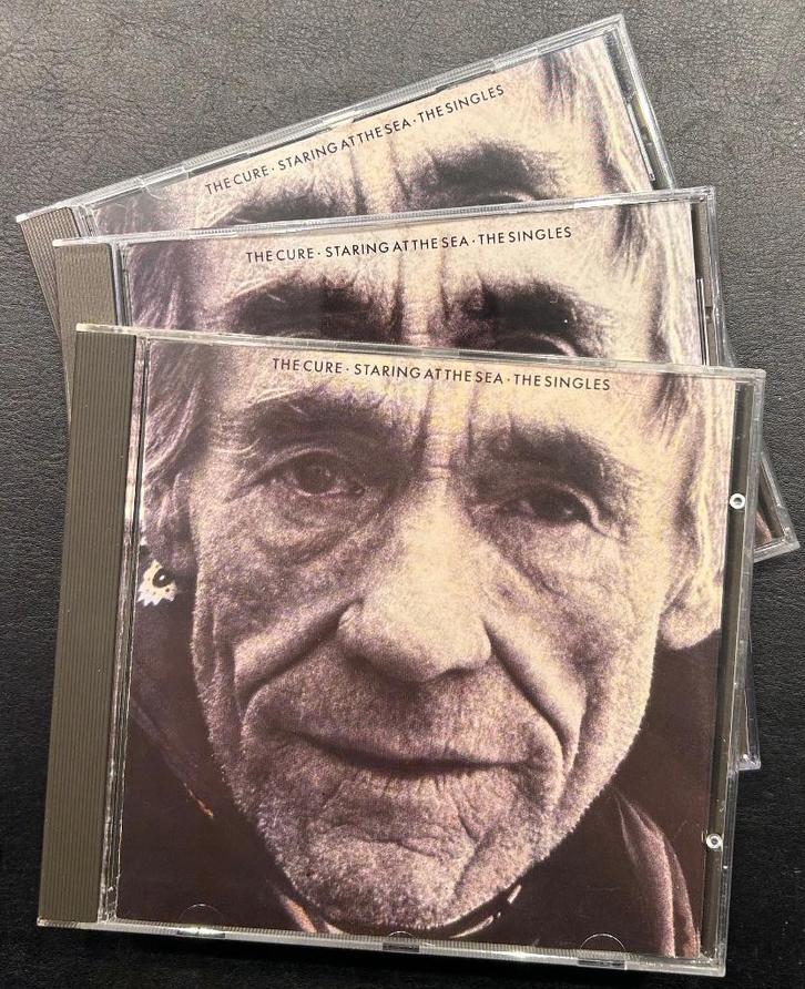 THE CURE - Staring at the sea  ( CD ; 3 différents ), CD & DVD, CD | Rock, Comme neuf, Pop rock, Envoi