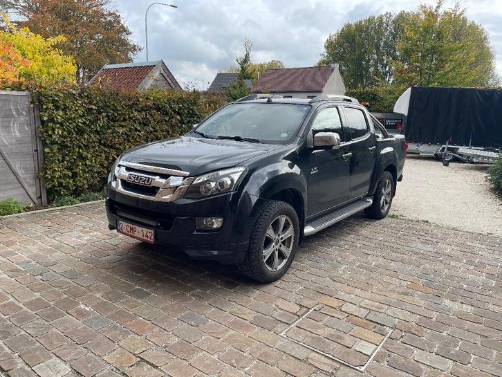 Isuzu dmax, Autos, Isuzu, Particulier, D-Max, 4x4, ABS, Caméra de recul, Airbags, Air conditionné, Apple Carplay, Bluetooth, Ordinateur de bord