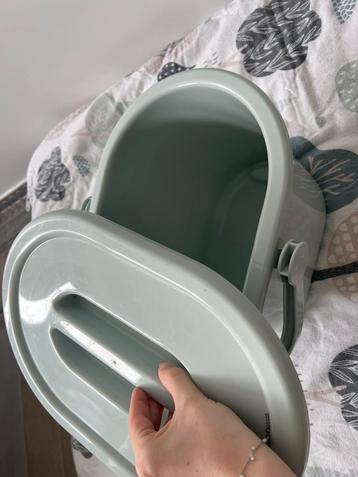 Bébé jou luier emmers (paars en mint blauw) beschikbaar voor biedingen