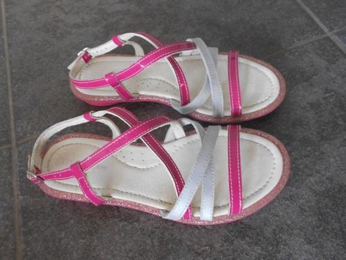 roze sandalen Mkids, maat 35, Kinderen en Baby's, Kinderkleding | Schoenen en Sokken, Zo goed als nieuw, Overige typen, Meisje