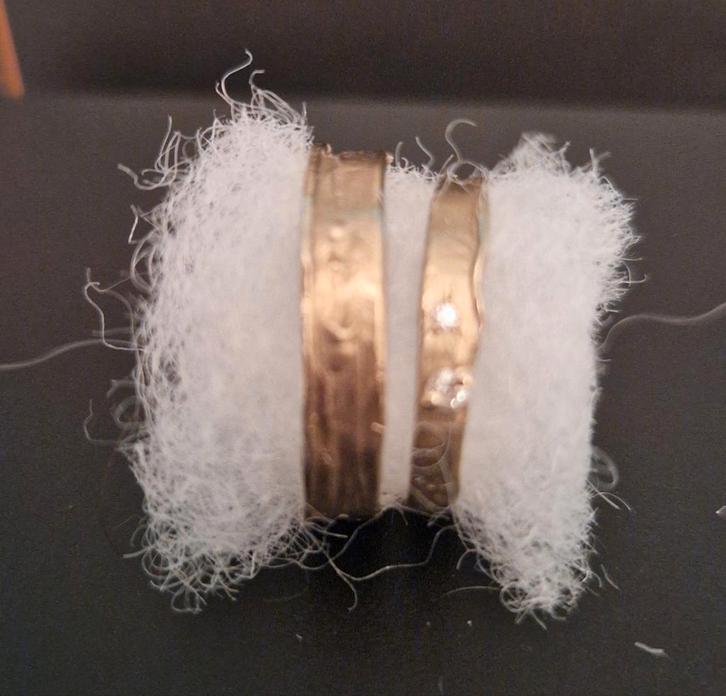 Alliances exclusives en or 18 ct de Wim Meeussen (neuves), Bijoux, Sacs & Beauté, Bagues, Neuf, Femme ou Homme, 20 ou plus grands