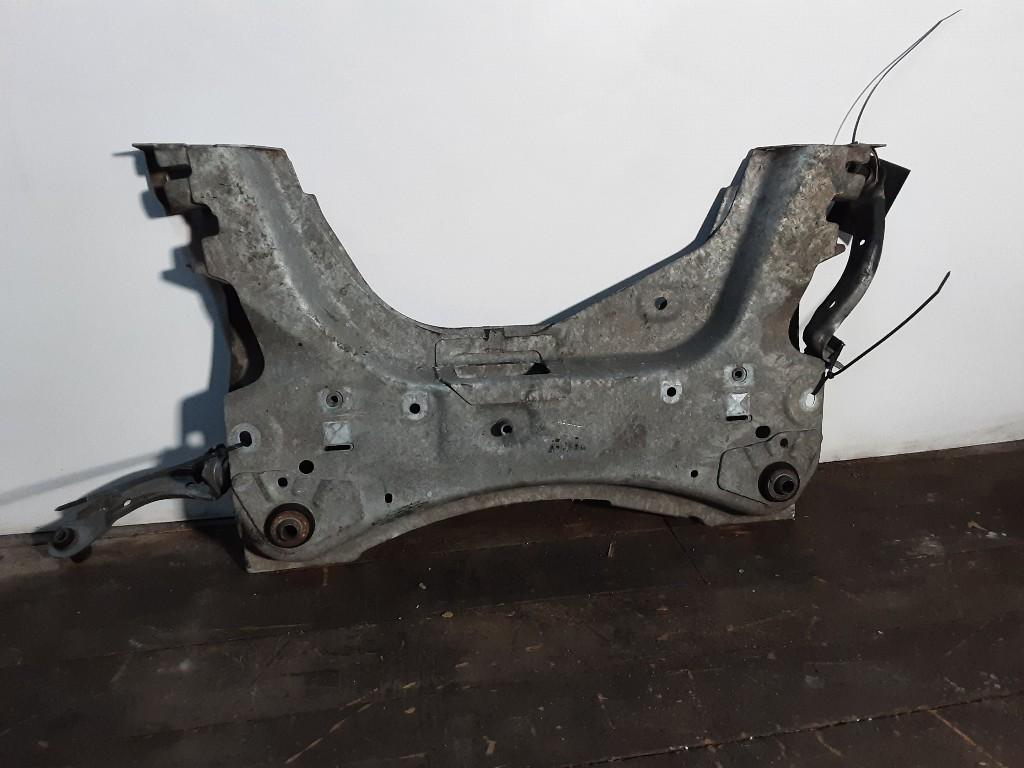 SUPPORT MOTEUR Renault Clio III (BR / CR) (8200766078), Renault, Mevr. I. Hauben, Utilisé, Rue de l'Espoir 34 34
4030  GRIVEGNÉE, BE